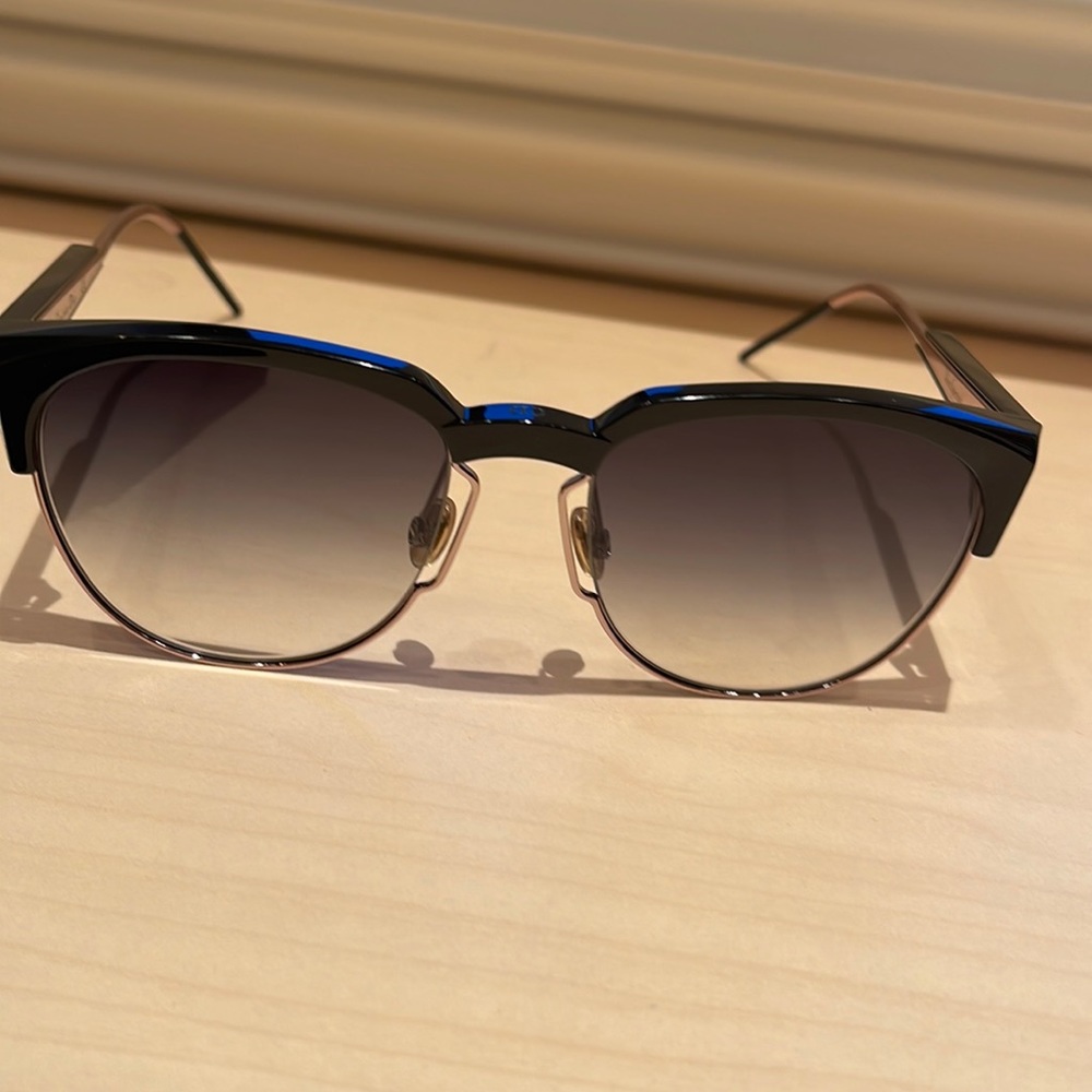 Dior sun glasses